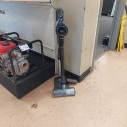 LG Vacuum  A916BM