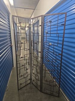 Candle door