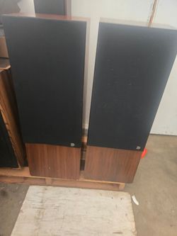 Mcintosh tower speakers