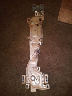 2006 Chevy Trailblazer SS Shifter Bracket Frame