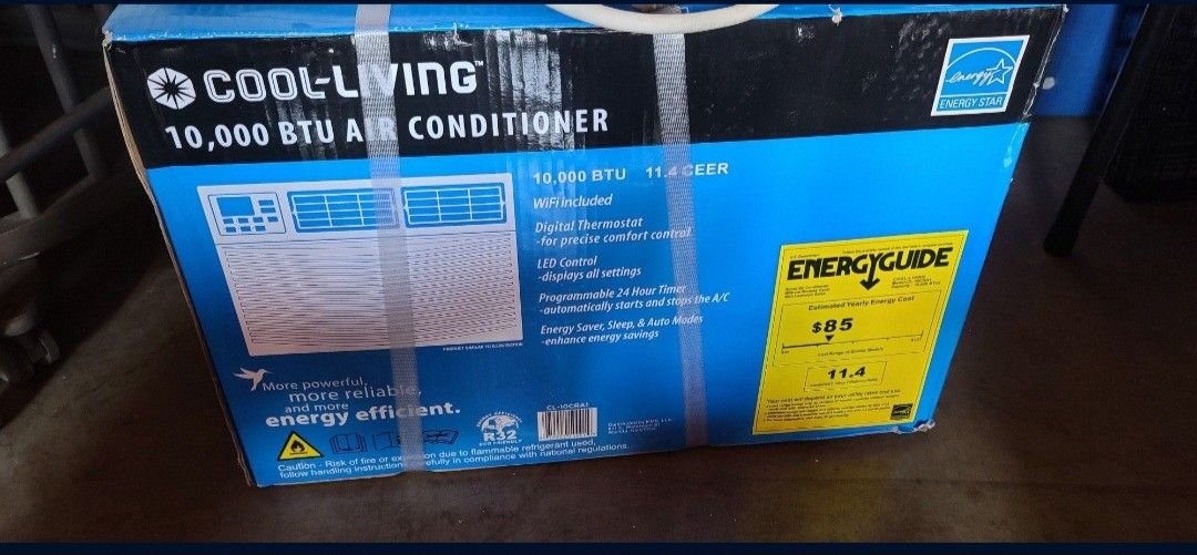 AC 10,000 BTU NEW IN BOX