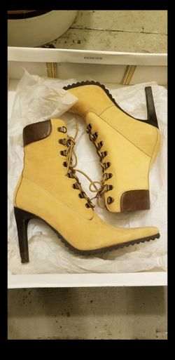 Steve Madden Manhattan Leather Heeled Boots new size 6B