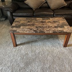 Coffee Table With Matching End Tables 