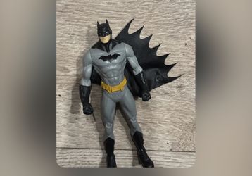 DC Multiverse Batman Action Figure