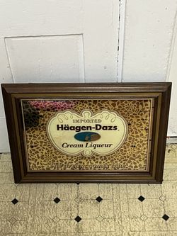 Haagen-Dazs Cream Liqueur Bar Mirror