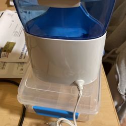 Like New For Real The Original Waterpik W/ All Attachments.