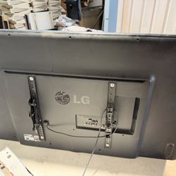 LG 55LF6100-UA Full HD 1080p Smart LED TV - 55" Class
