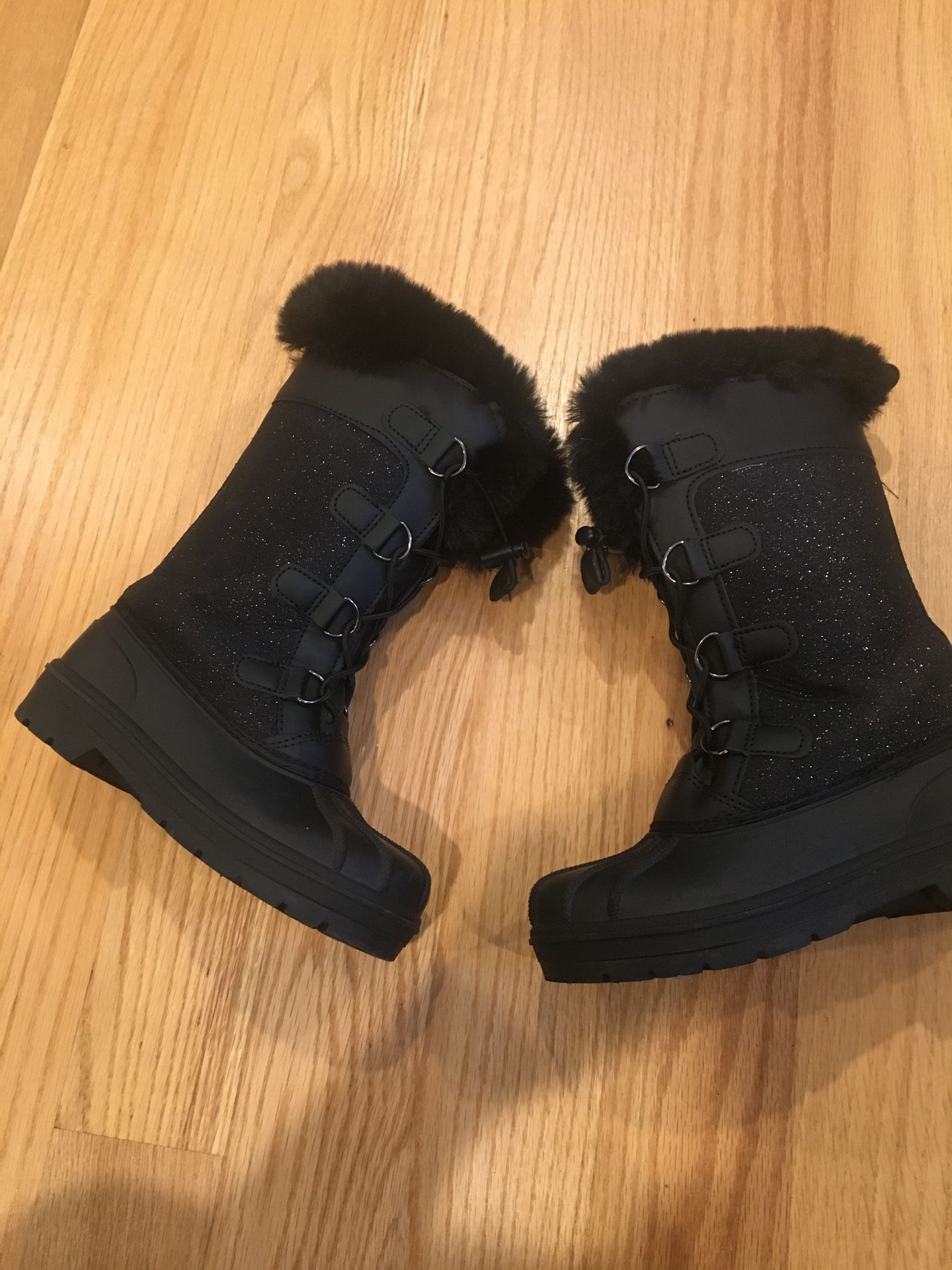 Girls Cat & Jack Winter Boots Size 13 