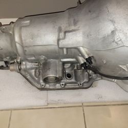 Th350 Turbo .   Good Condition .