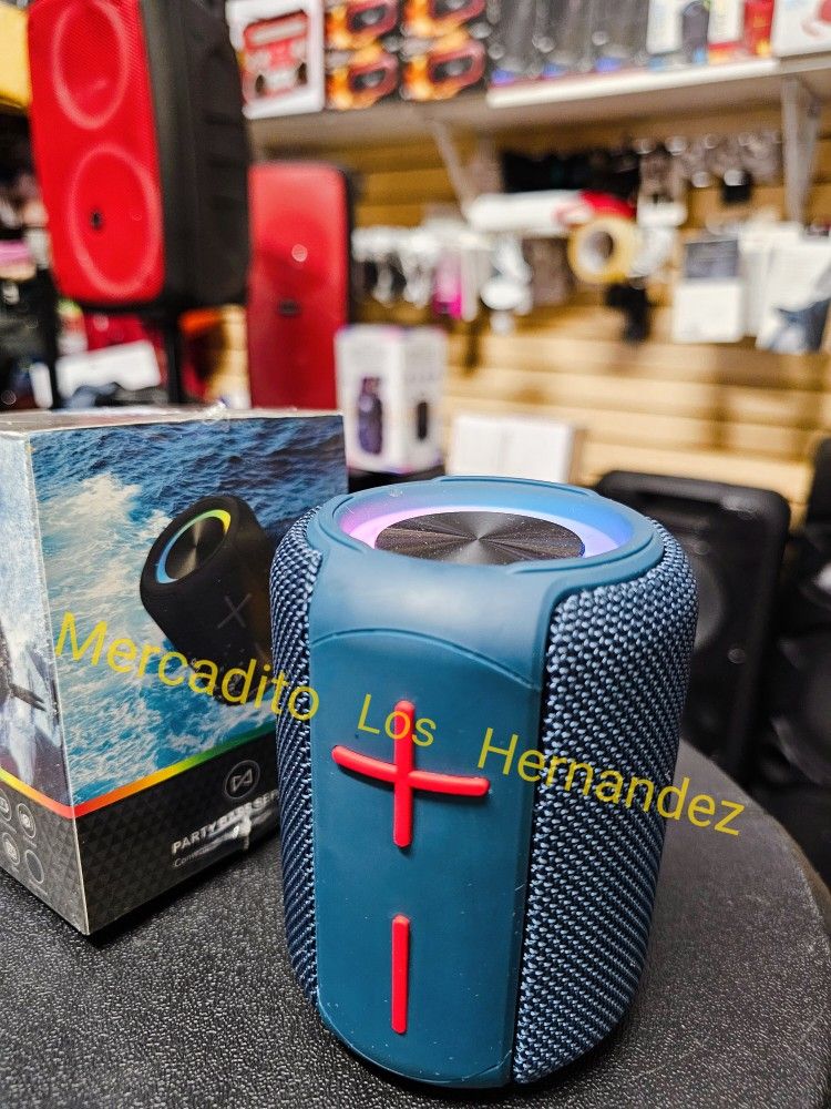 Portable Bluetooth Speaker ❗️ Karaoke ❗️Amazing Bass - Nuevas en Caja - Loud Bass