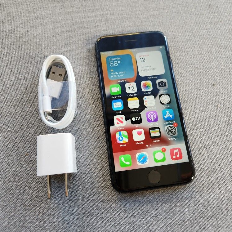 iPhone 7 UNLOCKED Like New