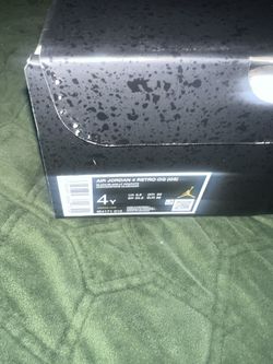 Brand New Black Cat Jordan4  Size 4y $250 OBO