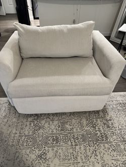 Chair-Oversized swivel