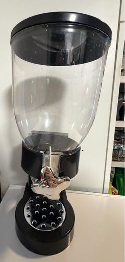 Cereal dispenser