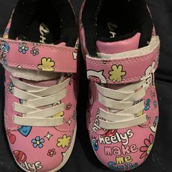 Bonitos  tenis para niñas  a buen precio  a $10