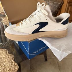Skechers Hotshot Hi 9.5 New 