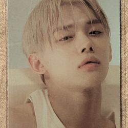 TOMORROW X TOGETHER (TXT) White Back Photo Card Non-Sport Trading Card