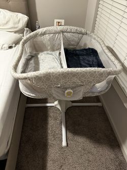 HALO BassiNest Twin Sleeper, Bedside Double Bassinet Best Offer