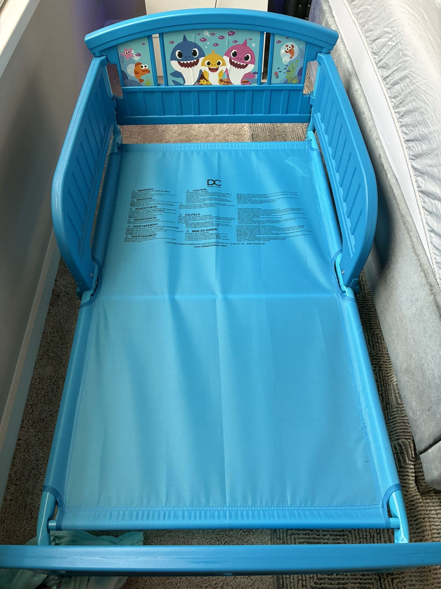 Toddler bed /mattress