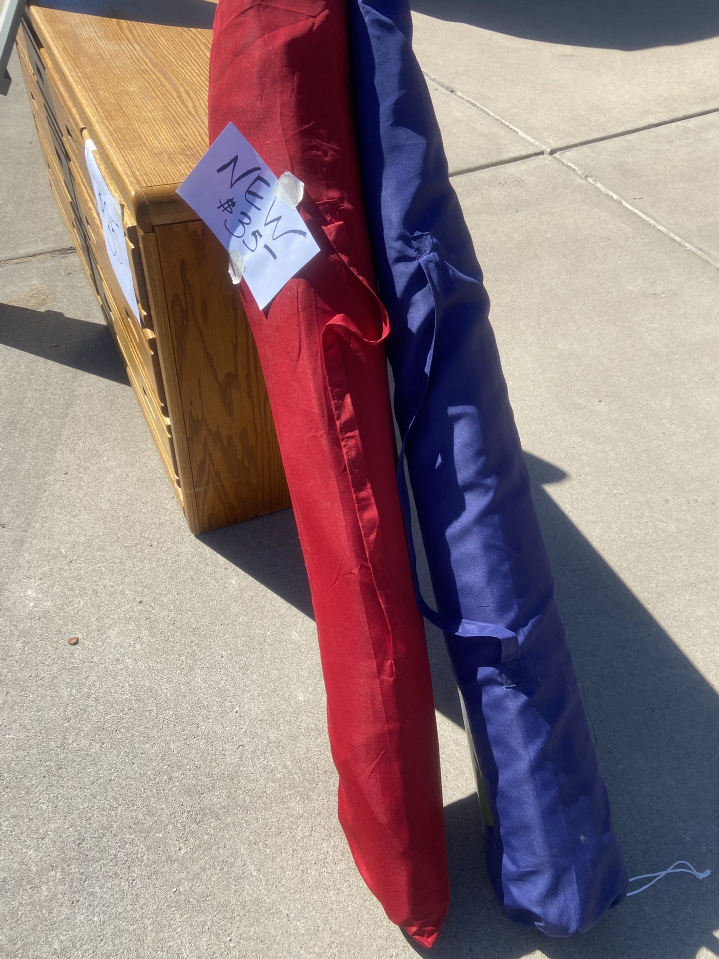 outdoor umbrella - HD Designs 9 Ft market umbrella with crank and tilt plus cover. Blue or Red.  NEW