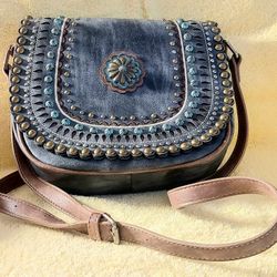 NEW, LEATHER PURSE: One of a Kind! Beautiful Quality in Perfect Condition. Variations of Slate Blue & Brown. Matches Jeans/Clothes Great&Looks Sharp!
