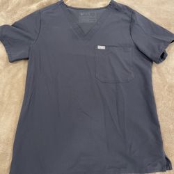 Women’s Figs Scrub Top, Size medium, Grey
