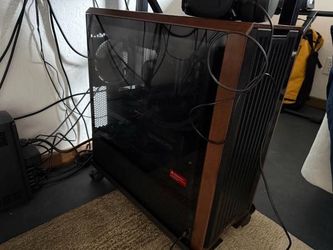 Gaming PC / 9950x3D / 96 GB / 2 TB / 5090 Gigabyte 32GB