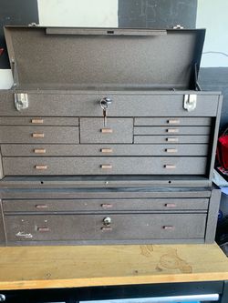 Kennedy Machinist Tool Chest with Key