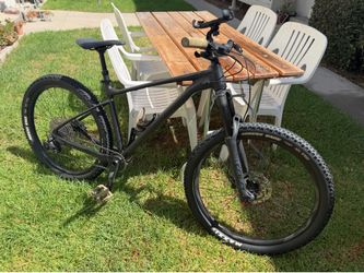 Giant fathom 2 large mountain bike