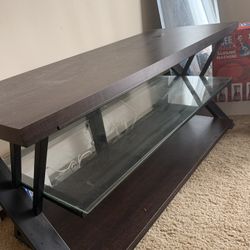 Tv stand Must Go 