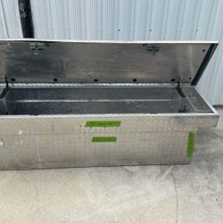 Delta  Aluminum  Truck Tool Box 