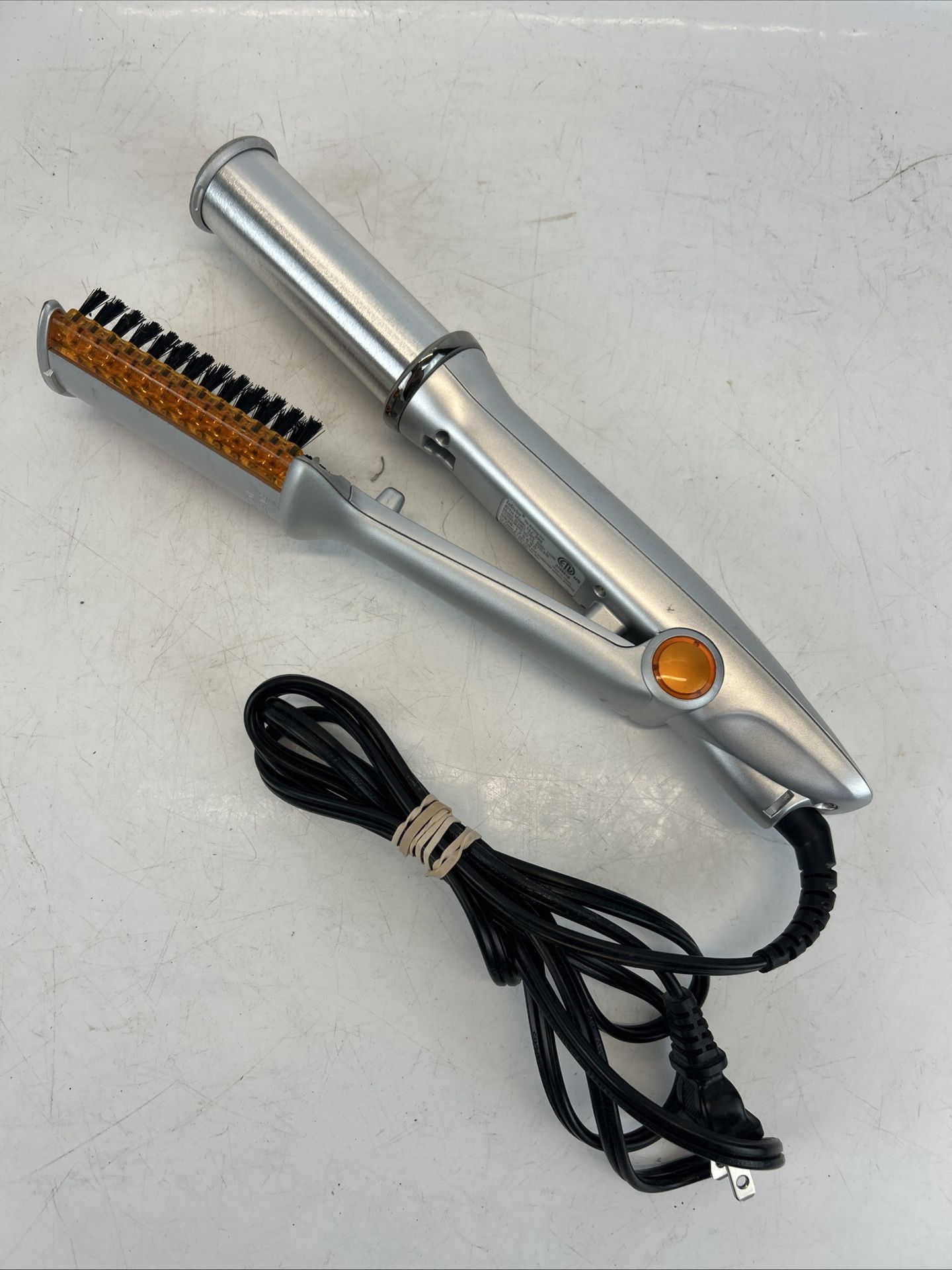 InStyler Rotating Hair Straightening Curling Hot Iron 1 1/4" IS1001-rotates 1way