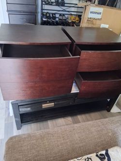 2 night stand madera  buena 60