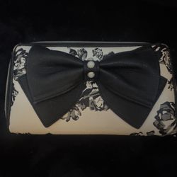 Betsy Johnson Wallet 