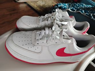 Nike Air Force 1 pink /white size 10