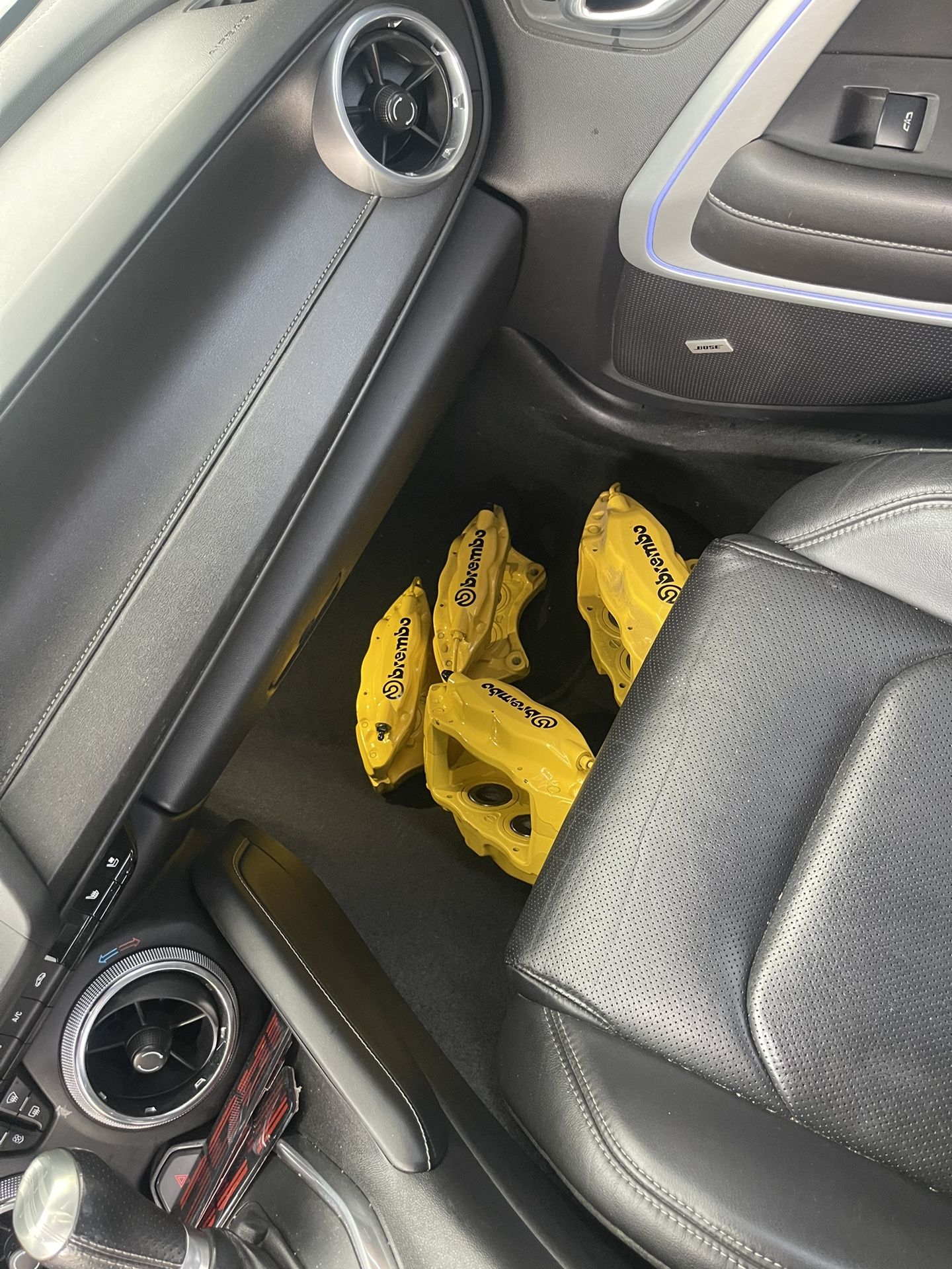 5th Gen Camaro Brembo Calipers $250 Firm