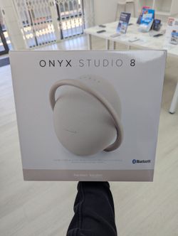 Harman Kardon - Onyx Studio 8 Portable Stereo Bluetooth Speaker (Brand New) Champagne