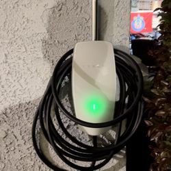 Tesla Charger