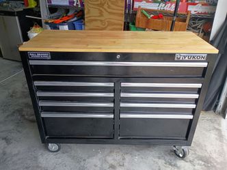 Tool box by Yukon. 9 draws ball bearings