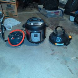 Like New 9/1 Instant Pot And Air Fryer