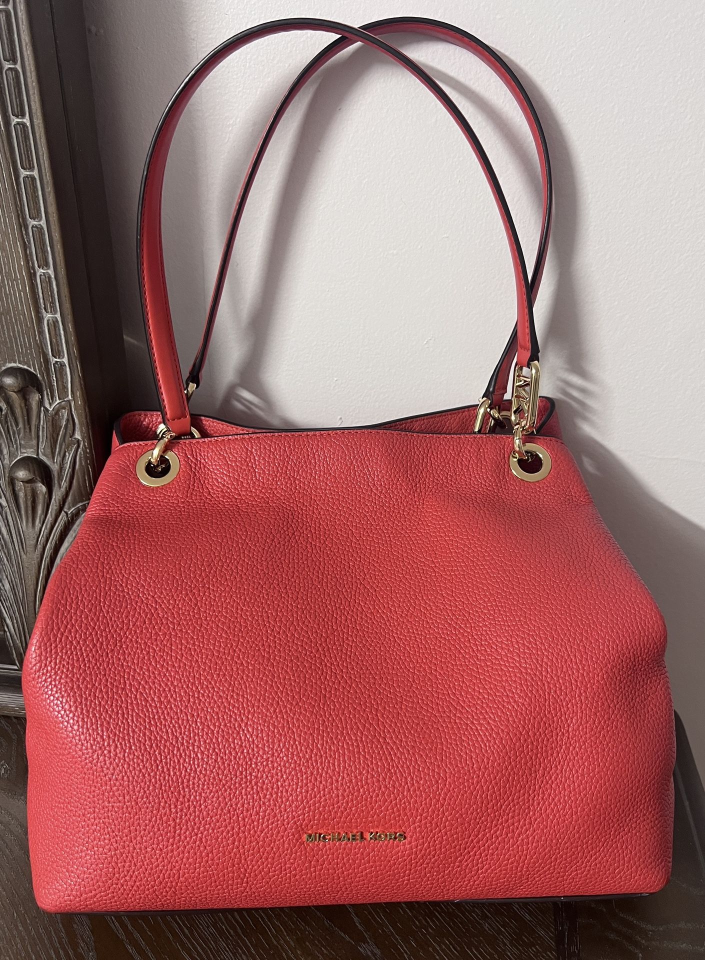 Micheal Kors Purse