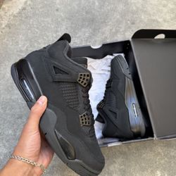 Jordan 4 “ Black Cat “