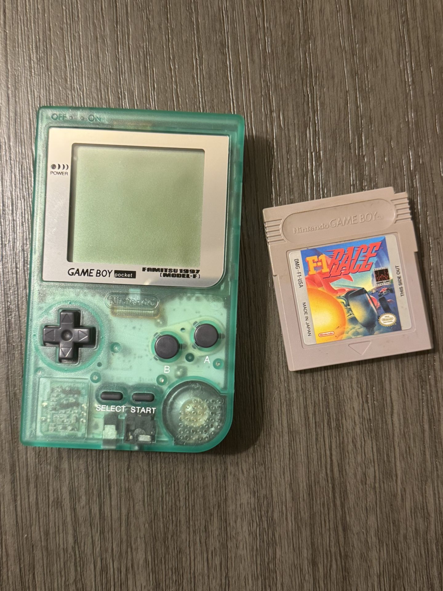 Nintendo Gameboy Pocket With Game