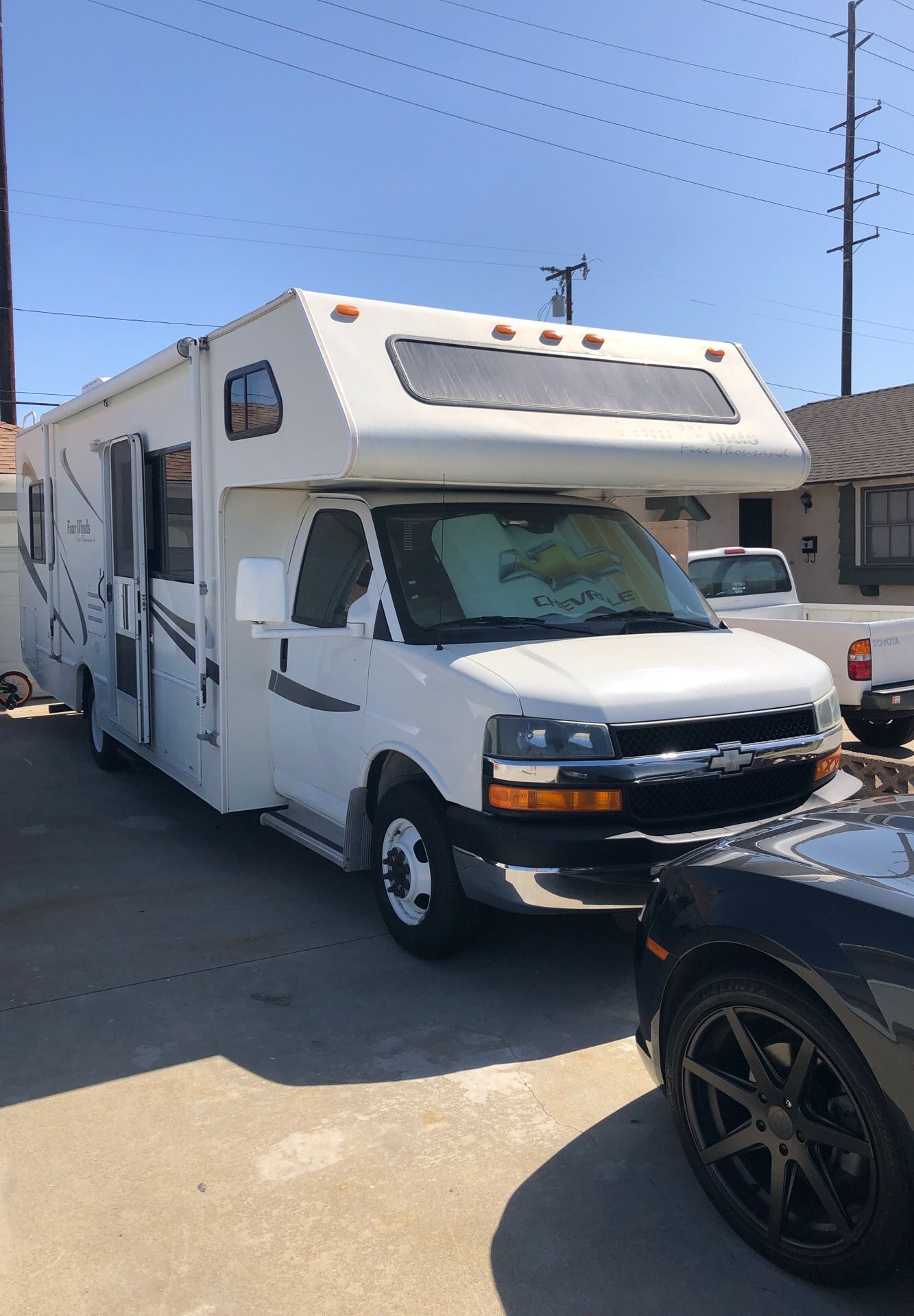 2005 four Winns RV