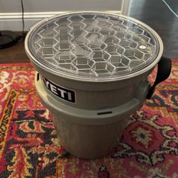 Yeti Loadout 5-GallonBucket /w Lid