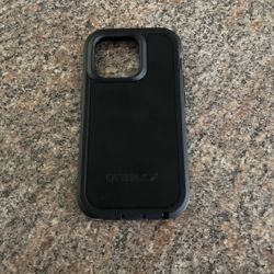 OtterBox Defender iPhone 14 Pro  Mag Safe