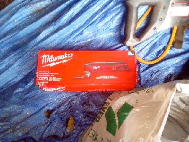 Milwaukee 12v Multi Tool
