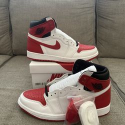 NIKE AIR JORDAN 1 RETRO HIGH OG HERITAGE WHITE/RED SZ 11 DS