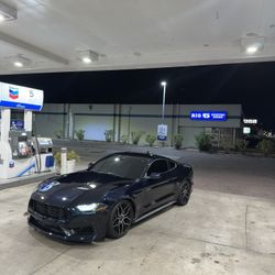 2021 Ford Mustang ecoboost 