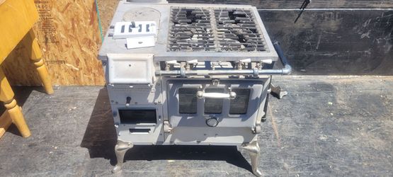 Vintage stove
